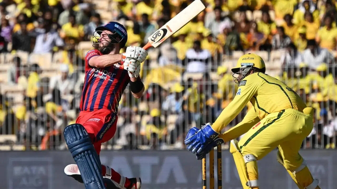 IPL'de LSG, CSK'ya karşı atışı kazanarak önce bowling yapma kararı aldı.