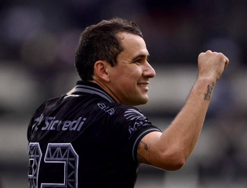 Serie B maçasında Semenyo'dan ilham alan bir backheel golü atıldı.