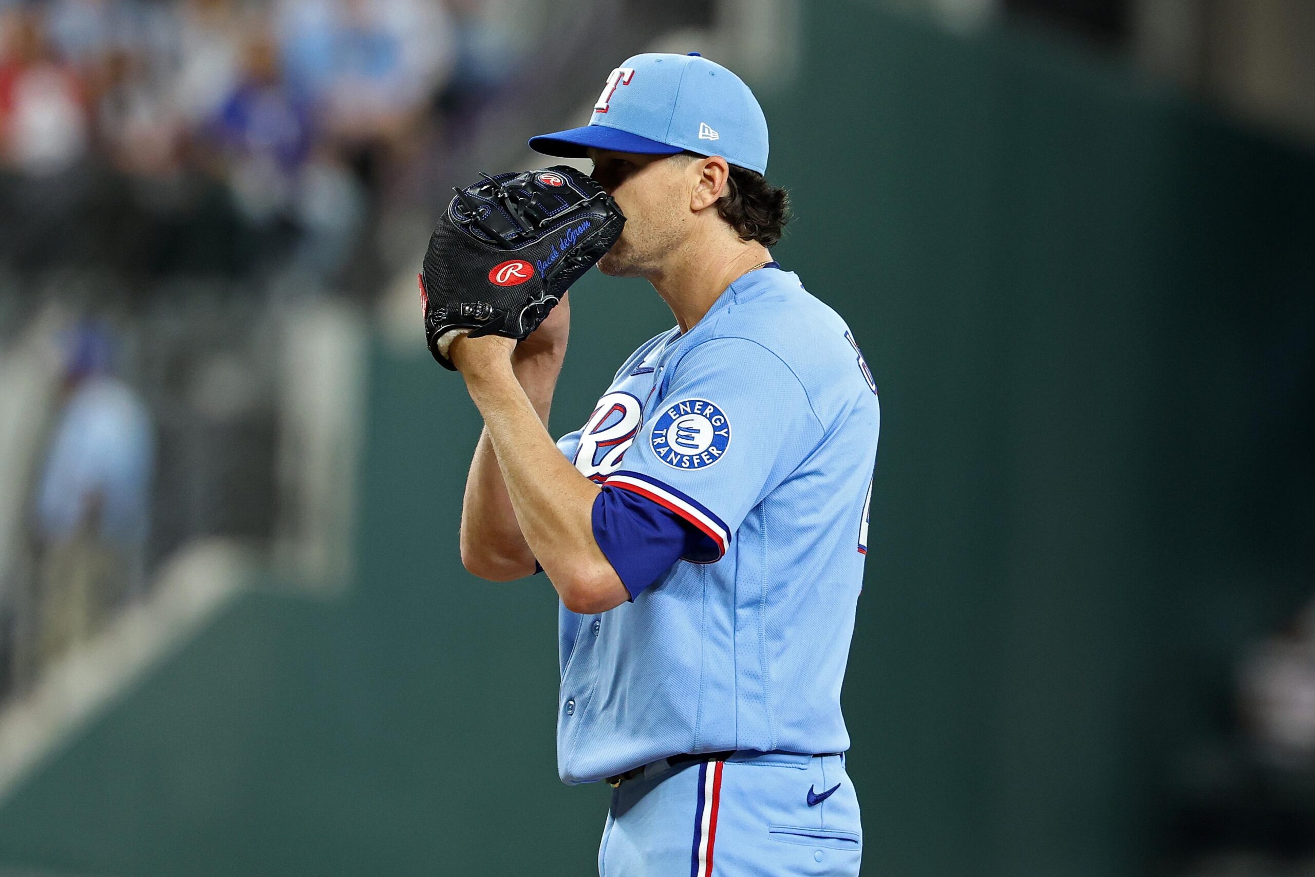 Texas Rangers, 16 Mayıs 2026'da Astros ile karşılaşacak; Jacob deGrom başlangıçta.