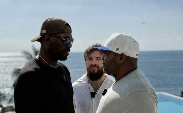 Daniel Cormier, Jon Jones hakkında düşüncelerini değiştirdi: "O düşündüğüm kadar kötü değil."