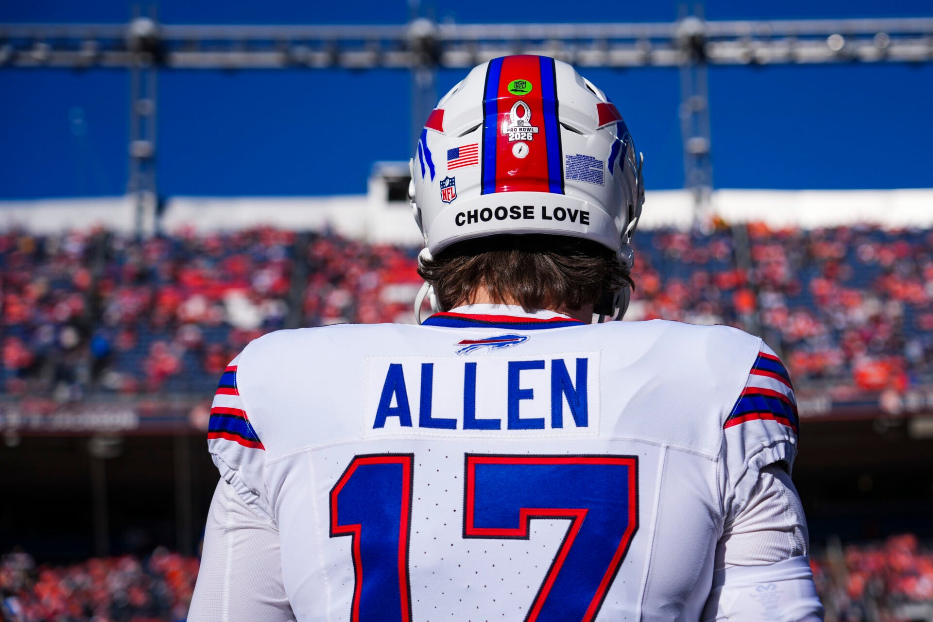 Buffalo Bills, LeBron James'i NFL'e katılması için davet etti.