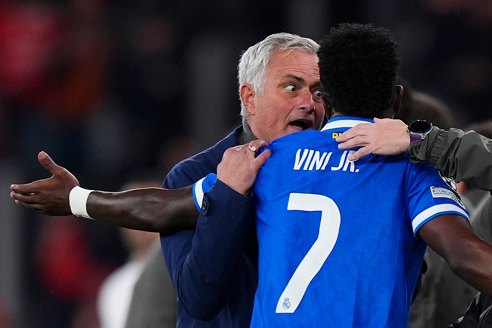 Jose Mourinho, Real Madrid'da yeniden göreve başlıyor.