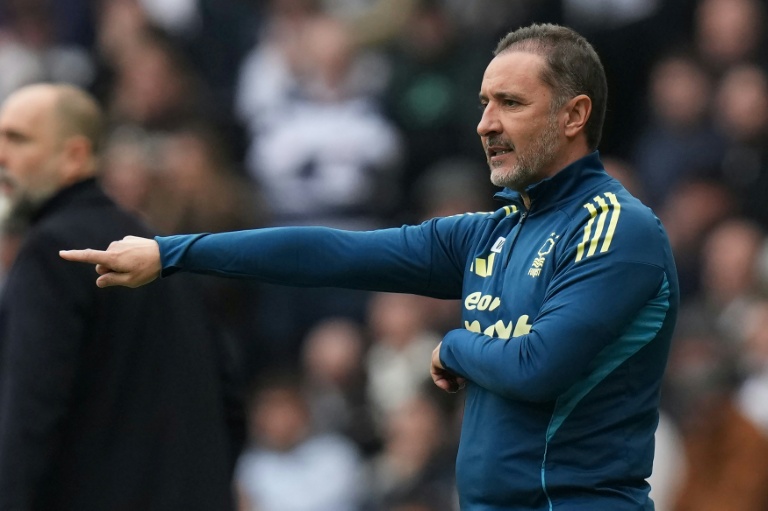 Vitor Pereira, Nottingham Forest'tan aniden ayrıldığını açıkladı.