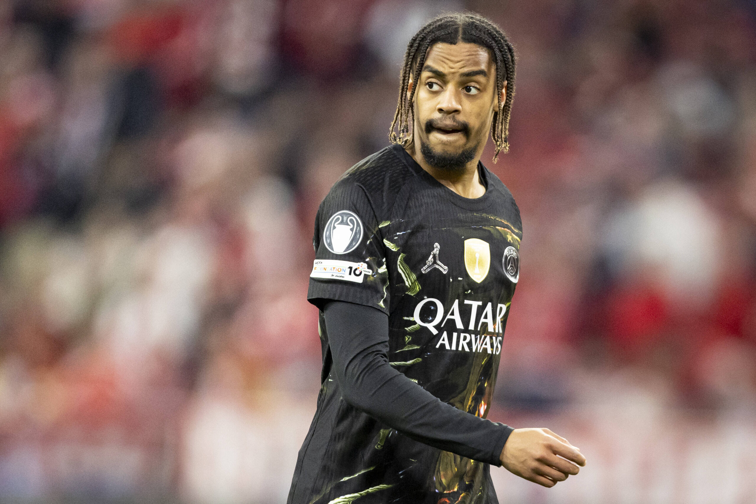 Arsenal, Liverpool'ın hedefi Barcola için temaslarda bulundu.