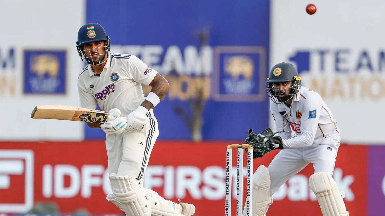 Dhruv Jurel'in 115 koşuluk innings'i, Hindistan'ı Sri Lanka karşısında güçlü bir konuma taşıdı.