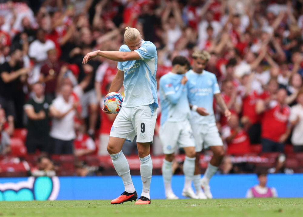 Erling Haaland, Arsenal'ın Community Shield zaferini kutladı.