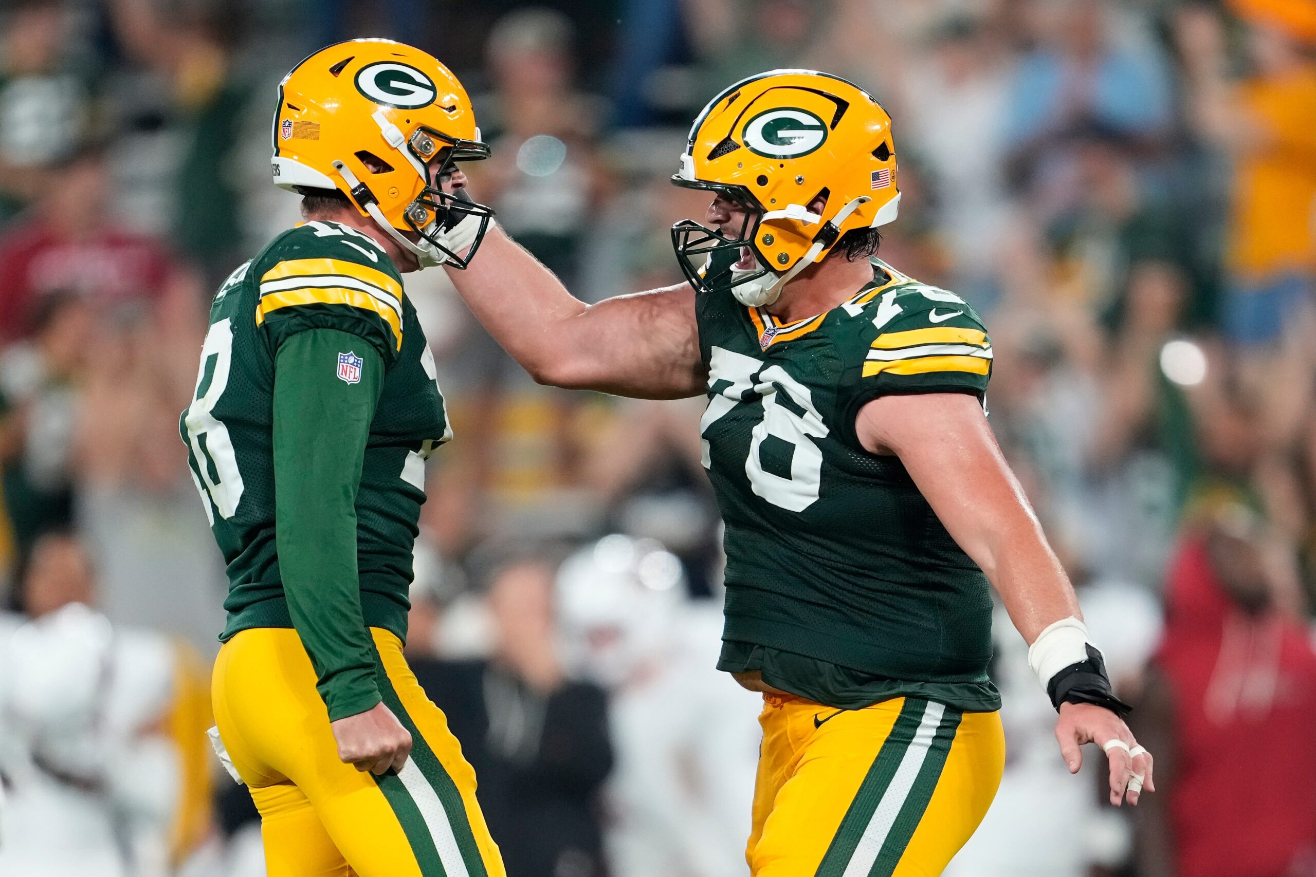 Miami Dolphins, Packers'tan Kyle McCord'u yedek quarterback olarak kadrosuna kattı.