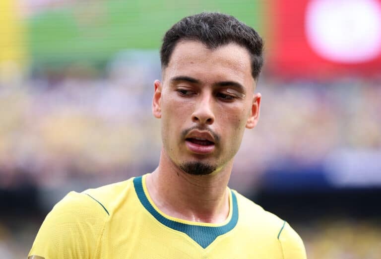 Roma, Gabriel Martinelli ile ilgileniyor.