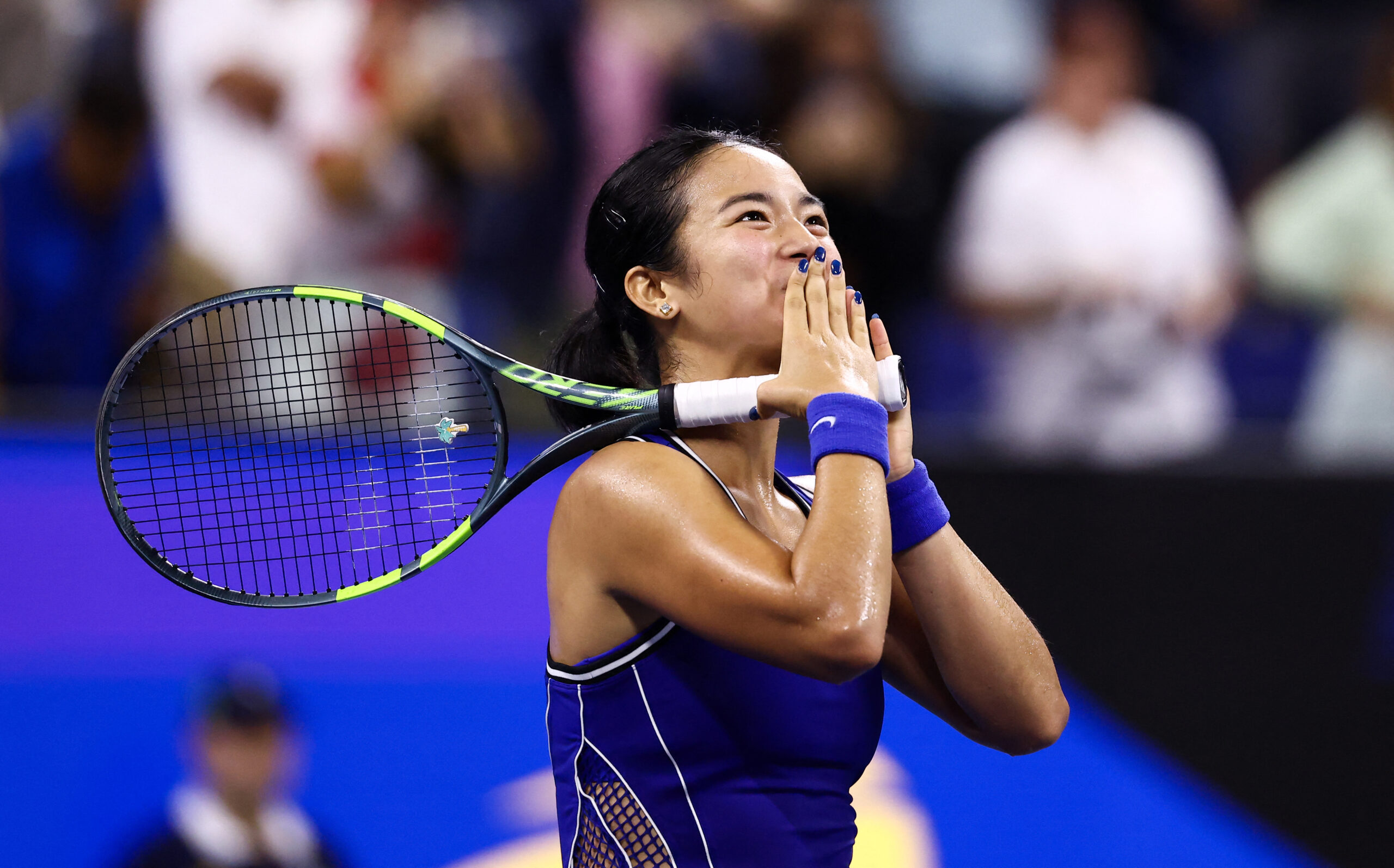 Alexandra Eala, US Open'da Filipinli taraftarlarıyla dikkat çekti.