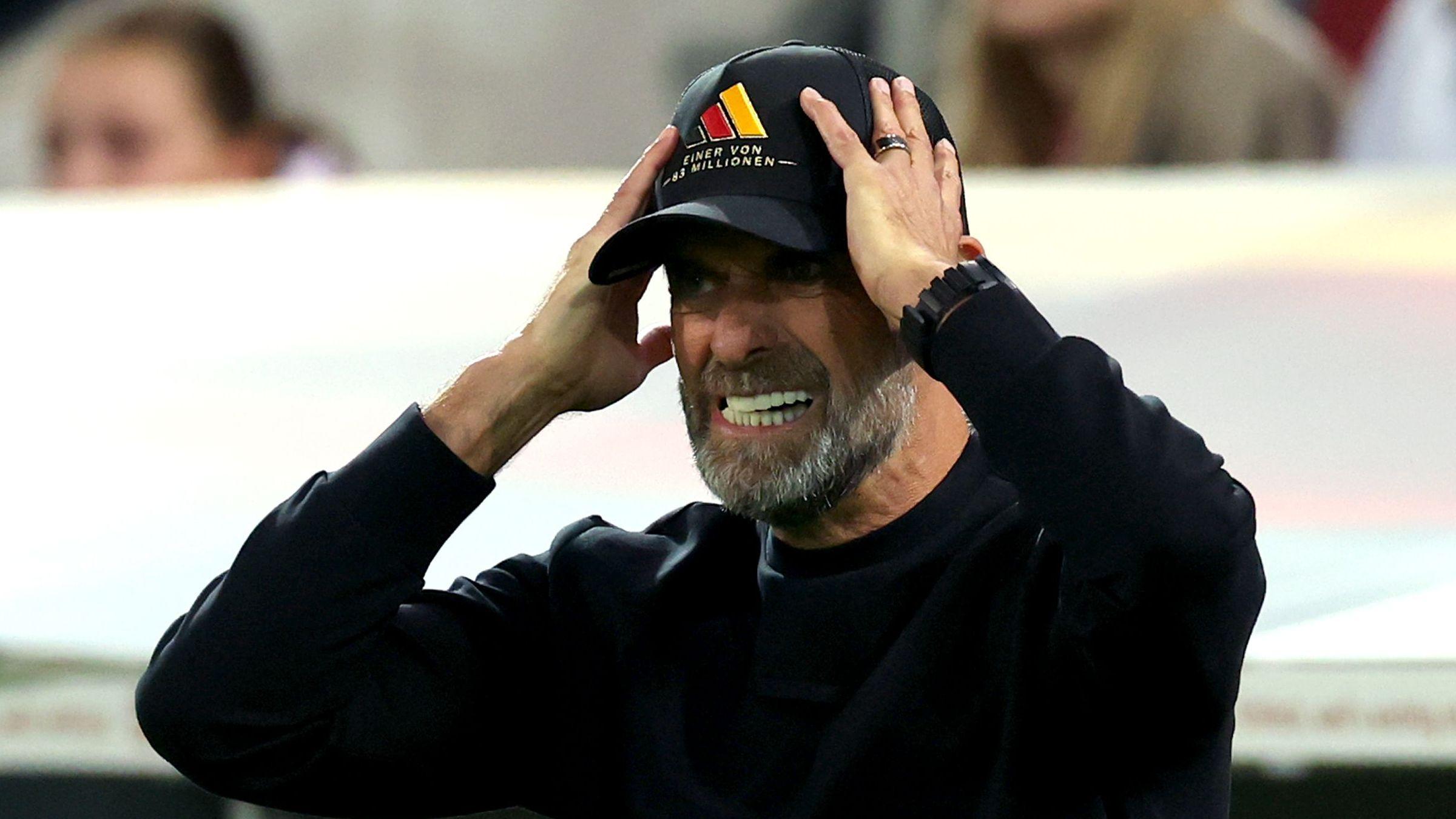 Almanya, Klopp yönetiminde Yunanistan'a 1-0 yenilerek galibiyet hasretini sürdürdü.