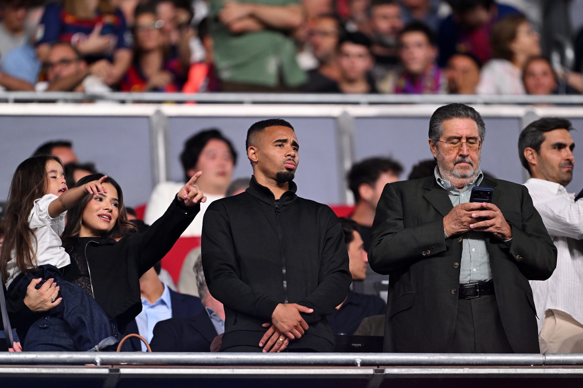 Barcelona, Gabriel Jesus ve Dominik Livakovic'i La Liga'ya kaydettirdi.