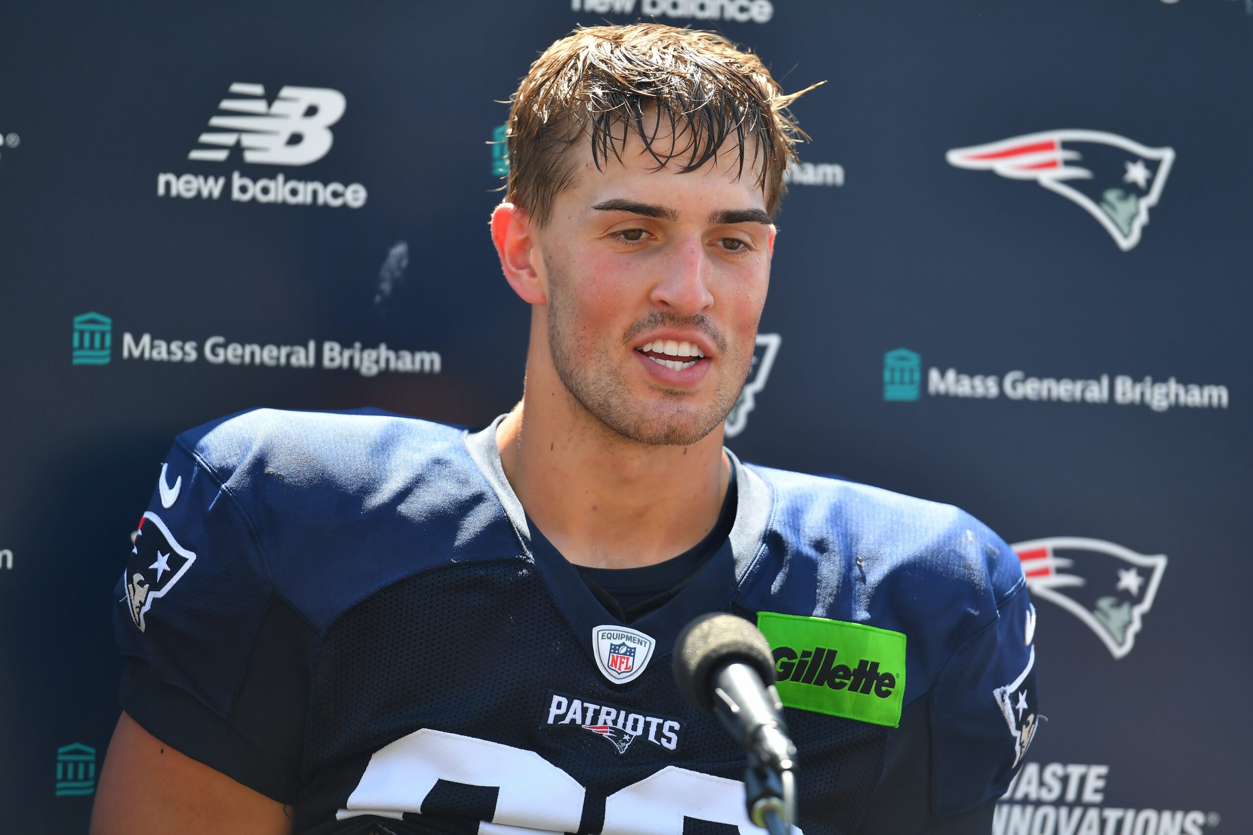 Eli Raridon, NFL sezonunun ilk touchdown'unu atan çaylak oyuncu oldu.