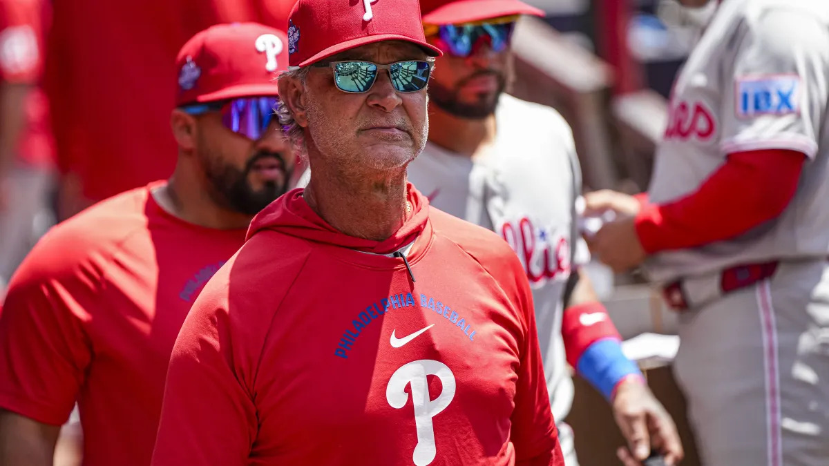 Phillies, Rafael Marchan ve Grant Holman'ı MLB kadrosuna dahil etti.