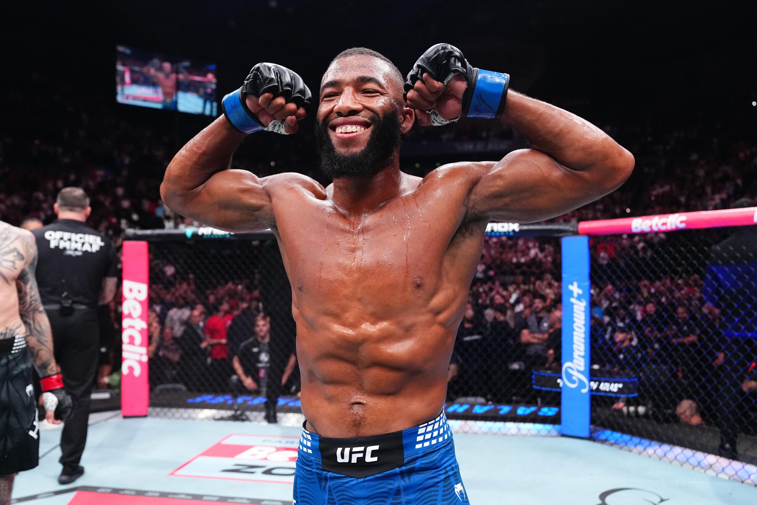 Salahdine Parnasse, UFC'deki en büyük üçüncü sosyal medya debutunu gerçekleştirdi.