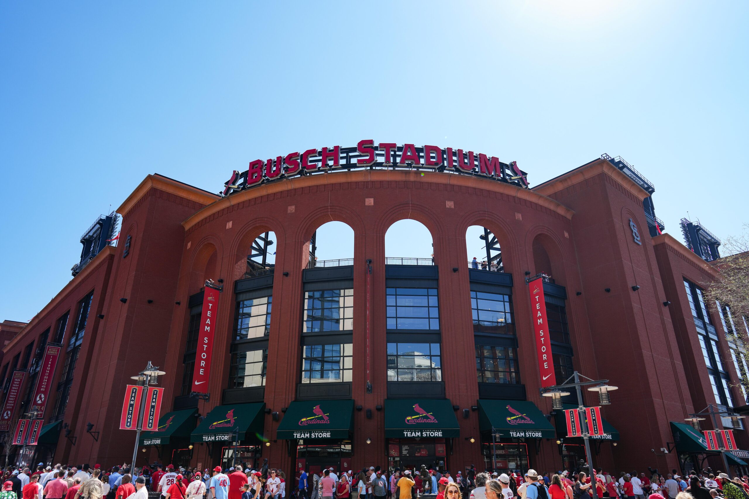 San Francisco Giants, St. Louis Cardinals ile üç maçlık seriye başlıyor.