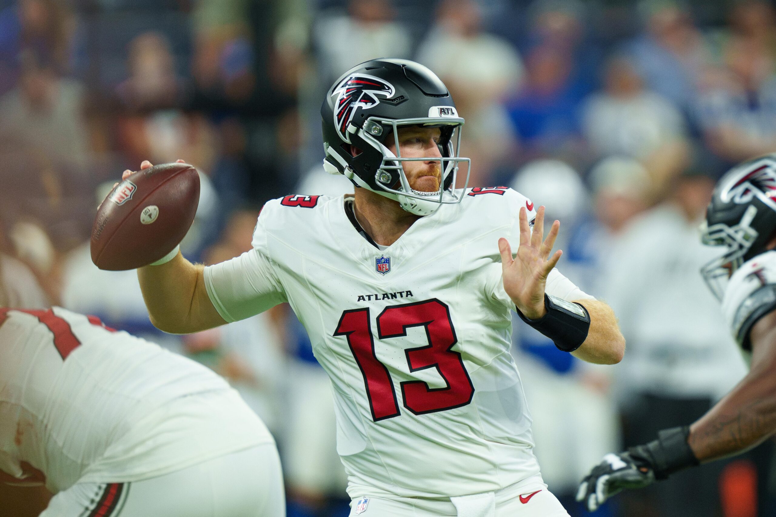 Tua Tagovailoa, oblique sakatlığı nedeniyle antrenmanı terk etti, Cooper Rush yedek olarak hazır.