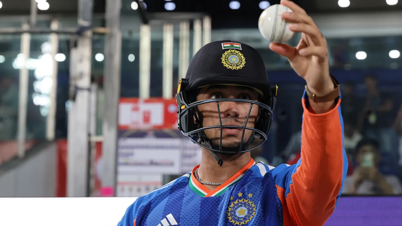 Abhishek Sharma, Jacob Duffy'nin no-ball'ında kurtuldu, Ian Smith'in tepkisi dikkat çekti.