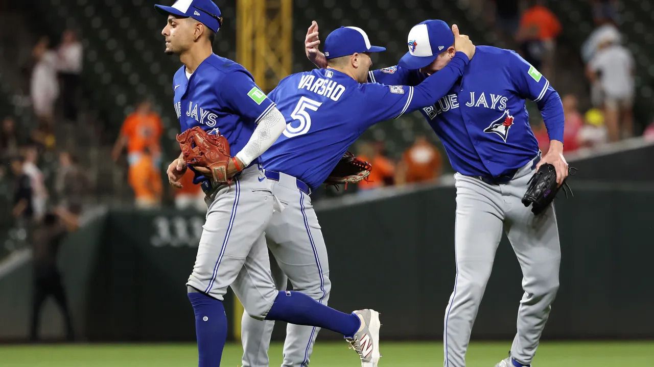 Blue Jays, Tyler Mahle ile anlaşmayı planlıyor.