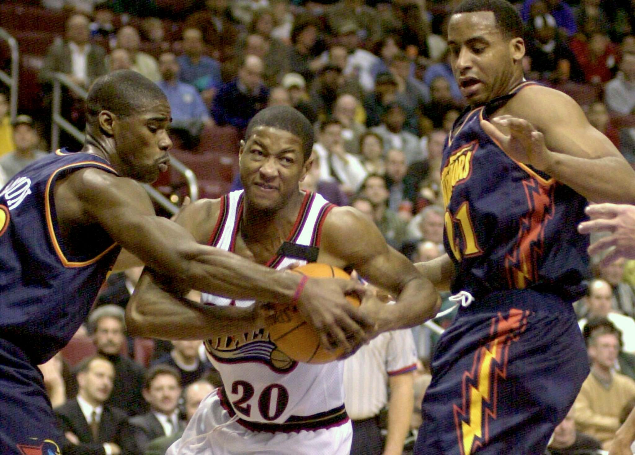 Golden State Warriors, Alabama'lı oyuncu Jason Caffey'i kadrosuna kattı.