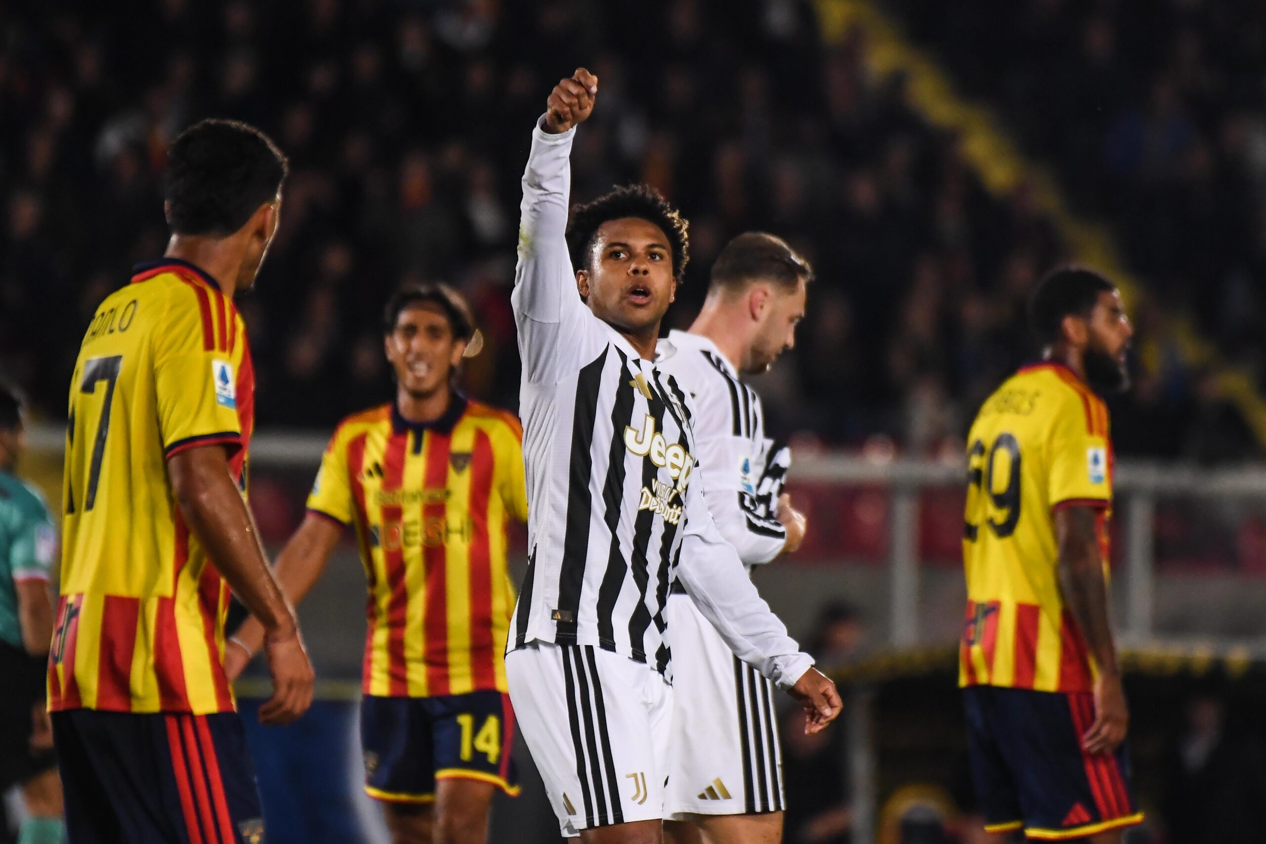 Juventus, Lecce'yi 2-0 mağlup ederek önemli bir galibiyet aldı.