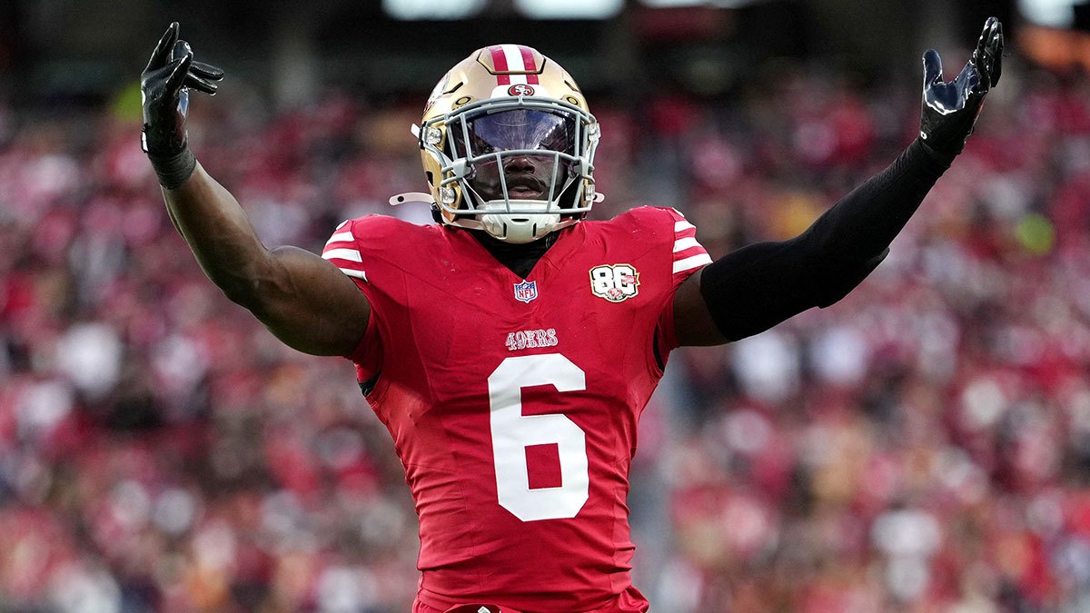 Malik Mustapha, 49ers' savunmasıyla Commanders'ın touchdown'ını engelledi.
