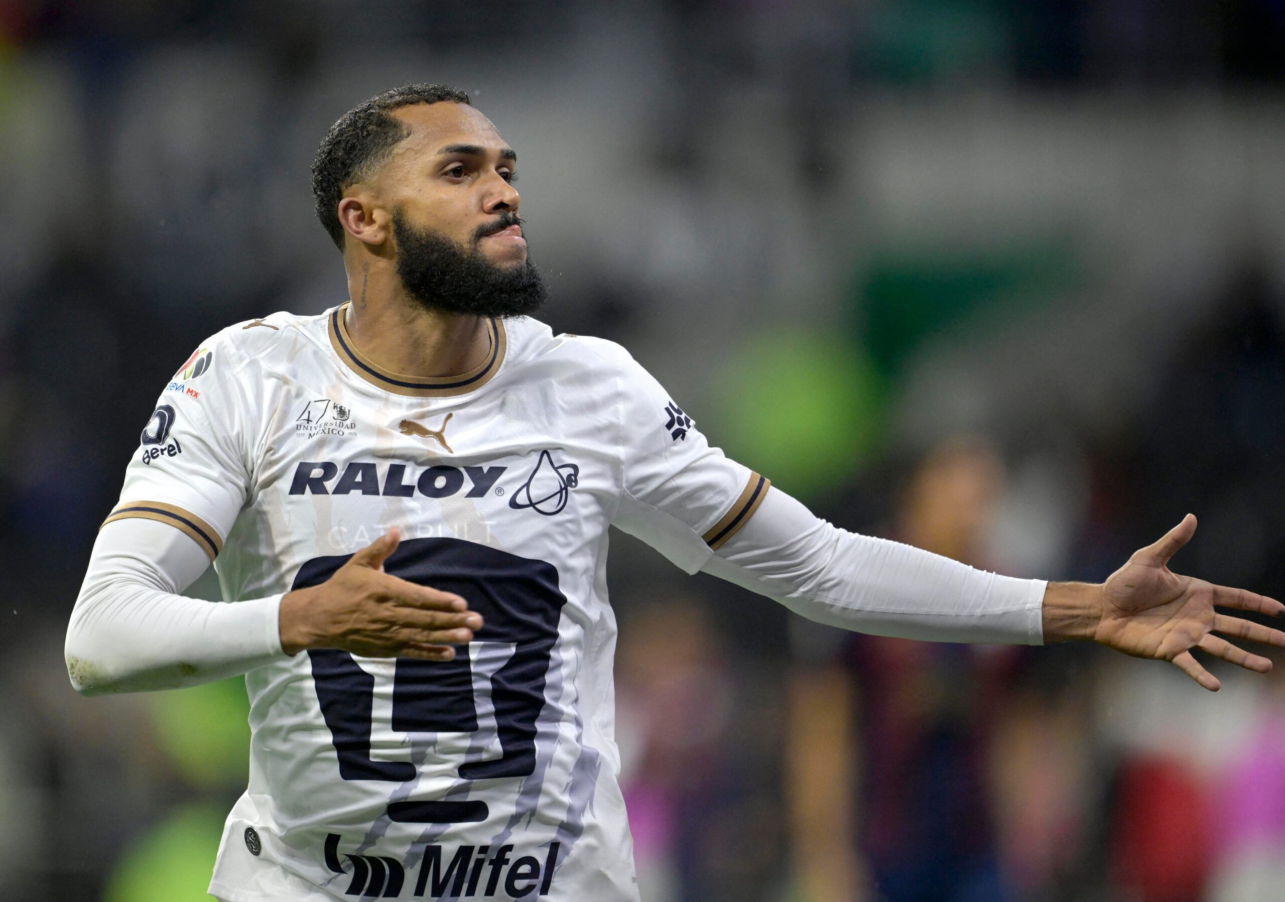 Pumas, Atlante'yi 2-1 yenerek önemli bir galibiyet aldı.