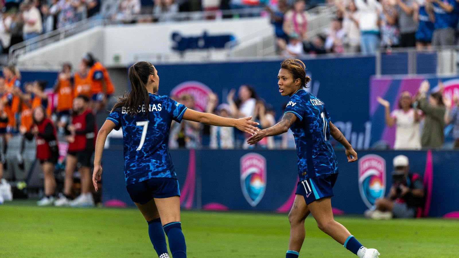 San Diego Wave, Boston ile 2-2 berabere kalarak NWSL Shield umutlarını sürdürdü.