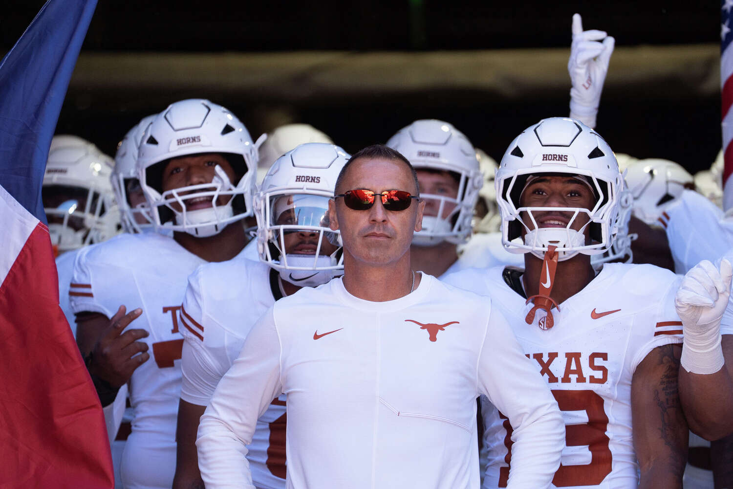 Texas'ın sezon tahmini: 7-5, Arch Manning profesyonel oluyor ve Steve Sarkisian değişiklikler yapacak.