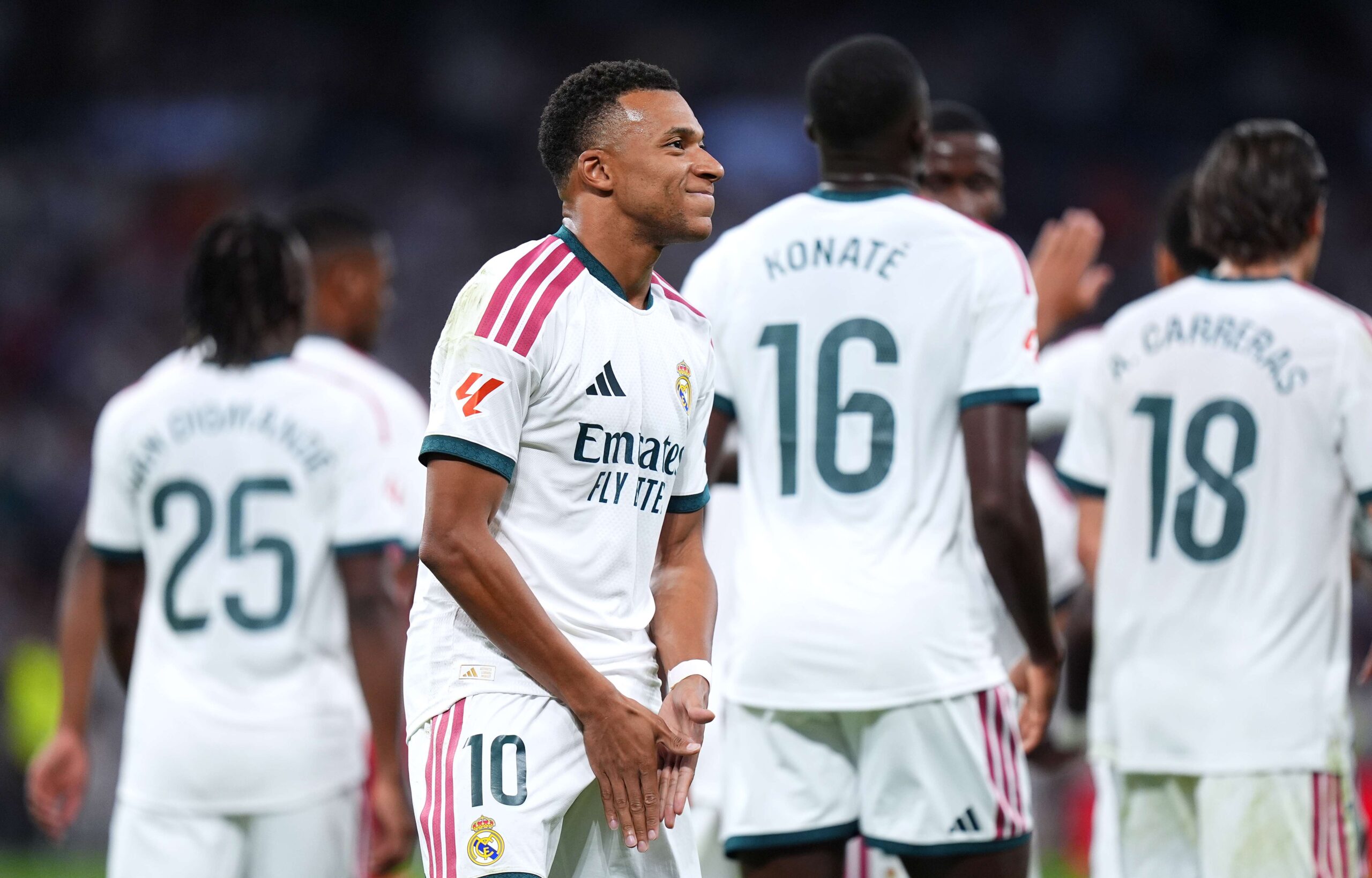Thibaut Courtois, Kylian Mbappé'nin 'diktatör' lakabını esprili bir dille değerlendirdi.